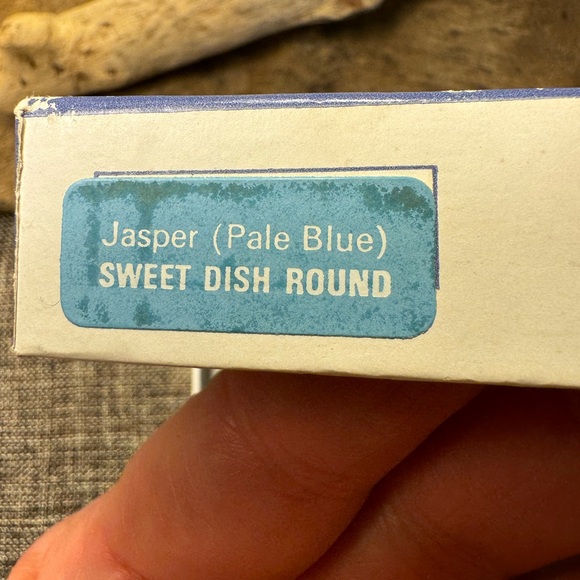 Vintage Wedgwood Pale Blue Jasper Sweet Dish Round with Box And Receipt ‘69 - Picture 7 of 15
